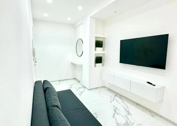 Licheni R-home Apartament