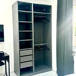 Licheni R-home アパート *