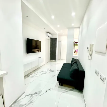 Licheni R-home * Rome