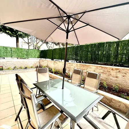 Licheni R-home Apartment